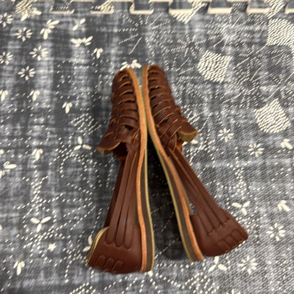 Nisolo Leather Huarachas - Picture 6 of 8